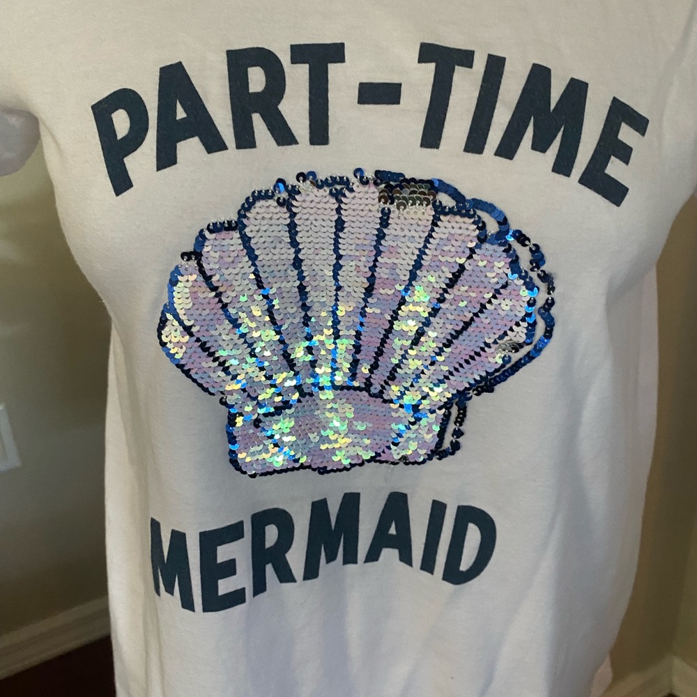 Part-Time Mermaid tee - Picture 2 of 4